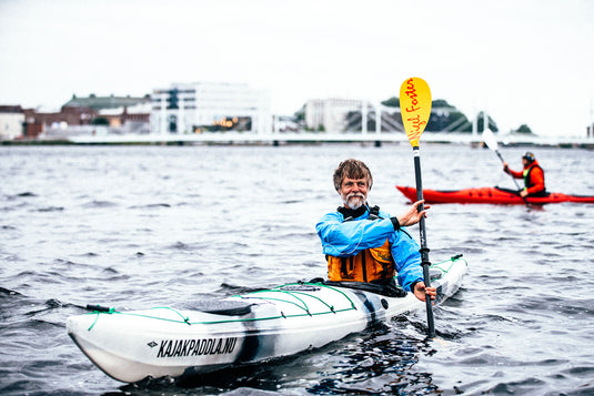 Nu kan du boka kajak, kurser, guidade turer & prova på tillfällen.