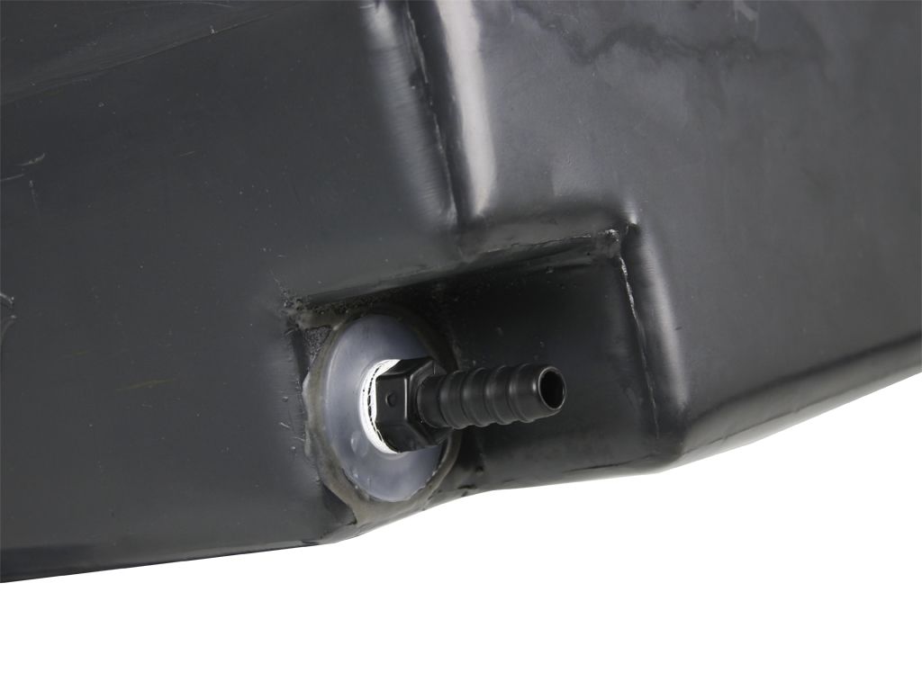 Footwell water tank